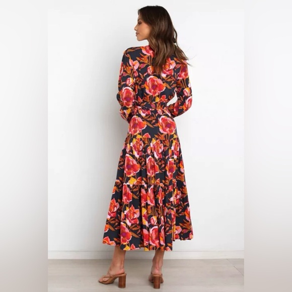 Petal & Pup Vibrant Floral Long Sleeve Dress - size small - Picture 3 of 11